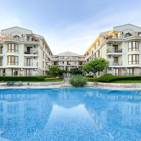 Royal Bay - Private - Bsr - 2 Apartament *