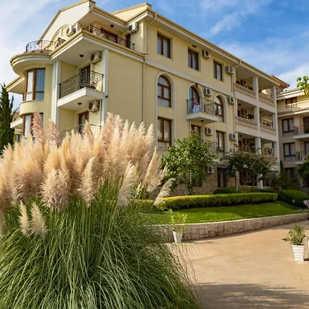 Royal Bay - Private - Bsr - 2 Apartament *